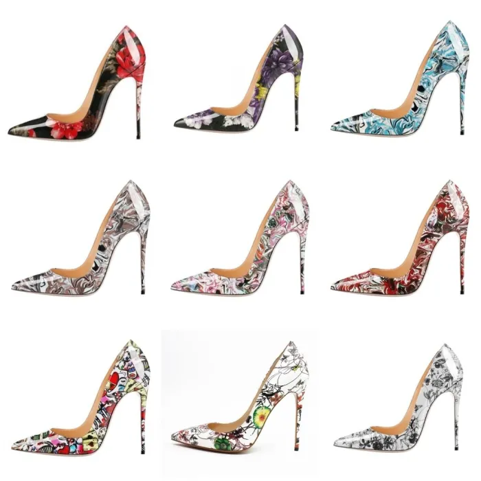 Stylish sexy stilettos - pumps with thin heel - pointed toe - patent leather - spring printing