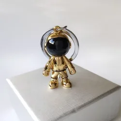 Modny ręcznie robiony brelok - z astronautą 3D - robotem kosmicznymBreloczki Do Kluczy