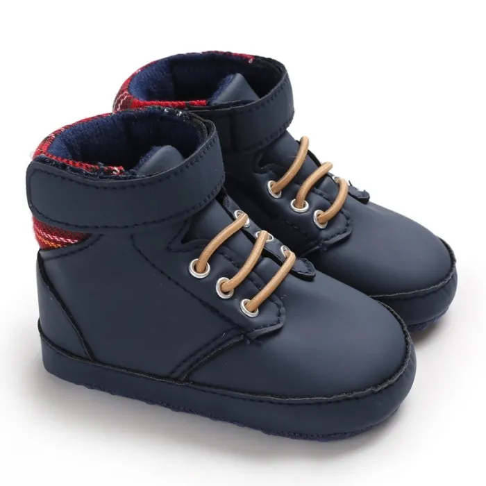 Skórzane pierwsze buty dziecięce - antypoślizgowe - do kostekButy