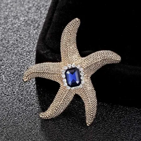 Coral starfish with crystal - vintage brooch
