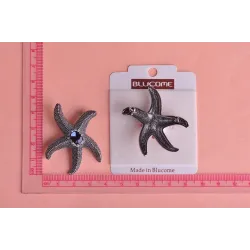 Coral starfish with crystal - vintage brooch