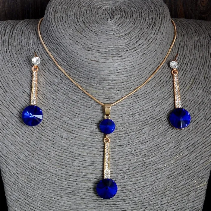 Conjuntos de joyasGold plated  necklace pendant  / earrings - set for women - gift