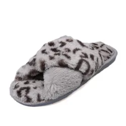Mjuka plyschtofflor - korsade ränder - leopardtryck