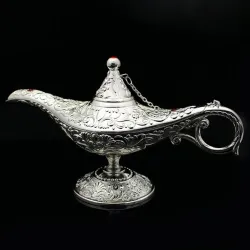 Lâmpada mágica tradicional de Aladim oco - ornamento vintage