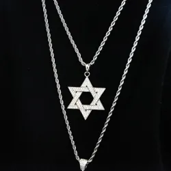 CollarLujoso collar con estrella de David - con circonitas - unisex