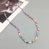Collier court classique - avec perles colorées - fil élastique