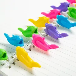 Pencil / pen holder - silicone aid grip - finger posture correction - fish shapedPens & Pencils