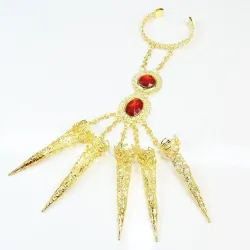 Bague cinq doigts - avec chaînes - bracelet or - fleurs évidées / cristaux rouges