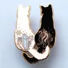 Broche émail tendance - double chat blanc/noir - épingle