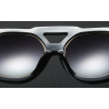 Gafas de solGafas de sol modernas - montura oversize - flecha metálica decorativa - unisex