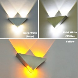 Lampada da parete moderna - a forma di triangolo - alluminio - LED - 3W