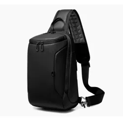 Trendig crossbody-väska - ryggsäck för 9,7" iPad - med USB-laddningsport - vattentät