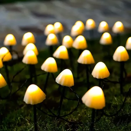 Solar string lys - LED - med pinde - vandtæt - svampe formet