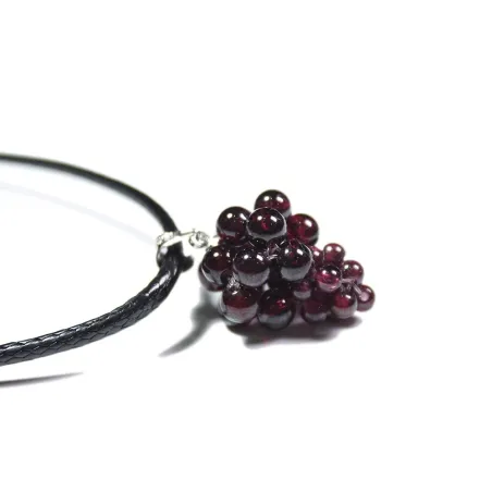 CollarCollar de cuerda - con colgante de cristal granate rojo vino