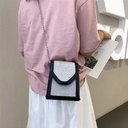 Borsa a tracolla piccola alla moda - con strass / tracolla a catena