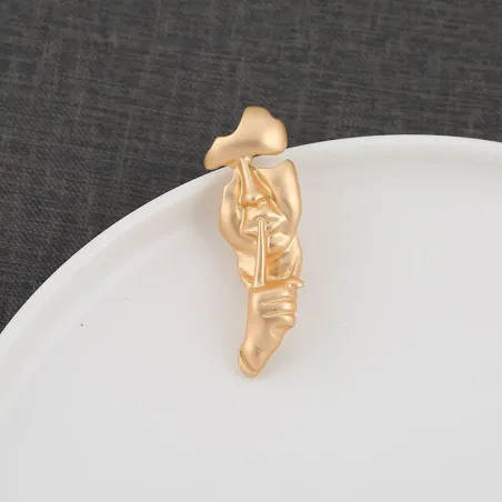 Retro gylden broche - asymmetrisk abstrakt