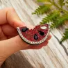 Elegant broche - med rød krystal vandmelon
