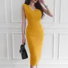 Elegant gul kjole - med V-hals / splitt bak / ermeløs