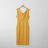 VestidosElegante vestido amarillo - con cuello en V / abertura en la espalda / sin mangas