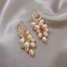 Boucles d'oreilles élégantes en or - avec perles multicouches