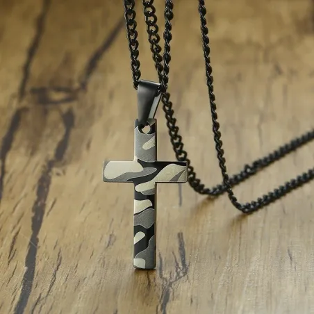 CollarColgante con cruz de camuflaje - collar de acero inoxidable