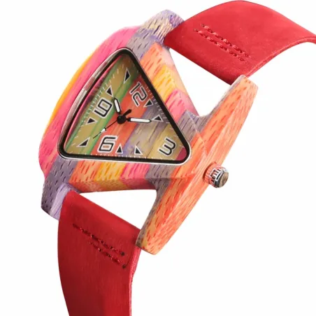RelojesReloj moderno de madera, con forma de triángulo de colores, correa de piel.