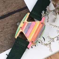 Orologio trendy in legno - triangolo colorato - cinturino in pelle