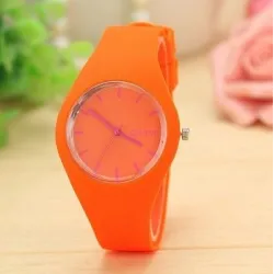 Trendy silikone ur - ultra tynd - unisex