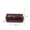 Trendy skuldertaske i læder - cylindrisk form