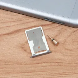 Protezione per jack audio da 3,5 mm / Strumento di espulsione della SIM - per Smartphone - tablet - iPhone