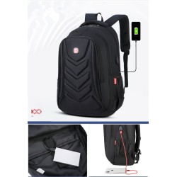 Modny plecak - torba na laptopa 15,6 cala - port ładowania USBPlecaki
