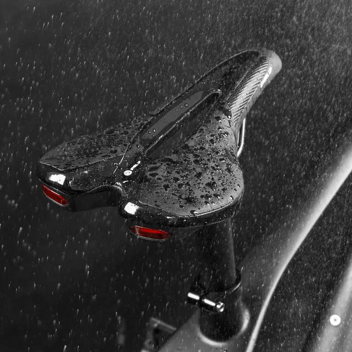 Selle de vélo avec feu arrière - cuir - chargement USB - étanche