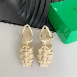 SandaliasSandalias planas de moda - con correa - patrón trenzado