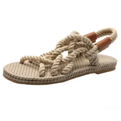 Traditionella platta sandaler - trendigt flätat rep
