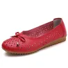 Fasjonable klassiske flate sko - slip-on - uthult design