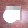 Moderne kuleformet lampe - utendørs vegglampe