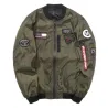 Bomber - kurtka pilotka - krótka wiatrówka - dwustronna - z naszywkami / zamek - typ slimKurtki