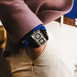 SINOBI - montre à quartz à la mode pour hommes - double fuseau horaire multiple - bracelet en cuir
