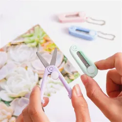 Mini colorful scissors - retractable - foldableKnives & Multitools
