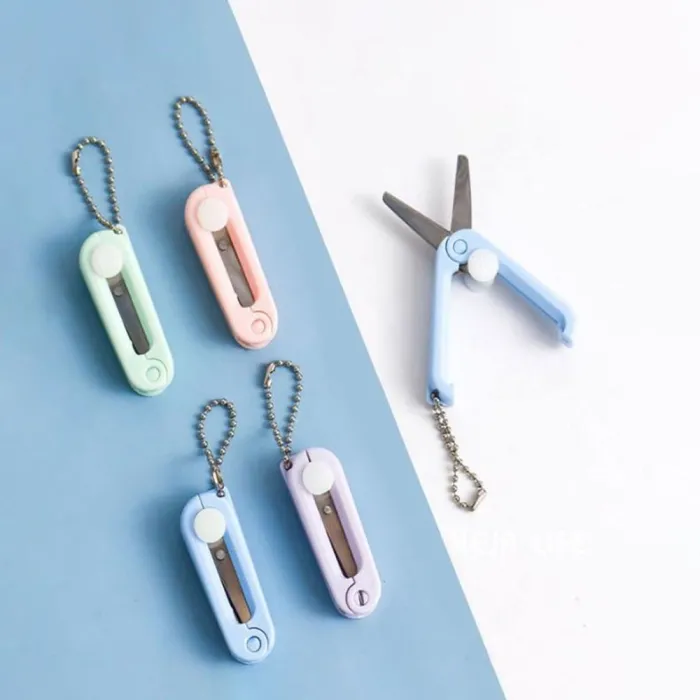 Mini farverig saks - udtrækkelig - foldbar