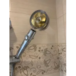Moderner Duschkopf - wassersparend - 360 drehbar - mit kleinem Ventilator - Filter