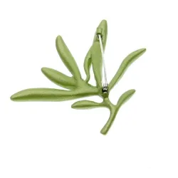 BrochesBroche elegante con aceituna verde