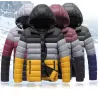 Daunenwarme Jacke - mit Kapuze - winddicht - schmaler Schnitt