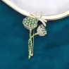 Lotusblomst med krystal guldsmede - elegant broche