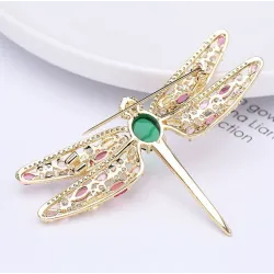 Broche de libélula de cristal na moda