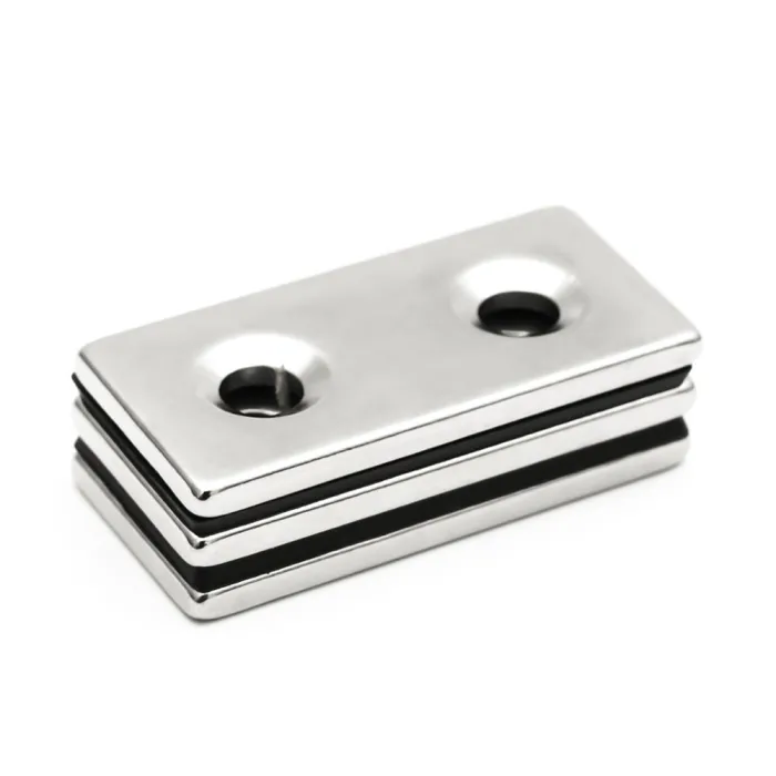 N35 - aimant néodyme - bloc puissant - 40 * 20 * 3mm - avec double trou de 5mm - 2 pièces