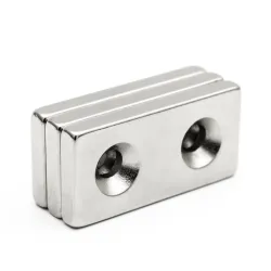 N35 - neodymmagnet - sterk blokk - 40 * 20 * 5mm - med dobbelt 5mm hull - 2 stk.
