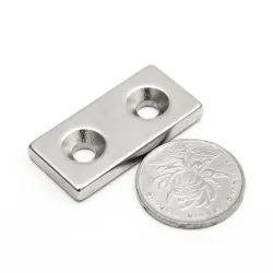 N35 - neodymmagnet - stærk blok - 40 * 20 * 5 mm - med dobbelt 5 mm hul - 2 stk.