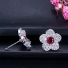 Blomsterformet smykkesæt - halskæde - øreringe - cubic zirconia