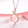 Elegant roséguld halsband - vattendroppsformat hänge - rosa opal - kristaller